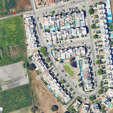 Lote de terreno com a área total de 264,5m2 - Freguesia de Santo António da Charneca, Concelho do Barreiro 
