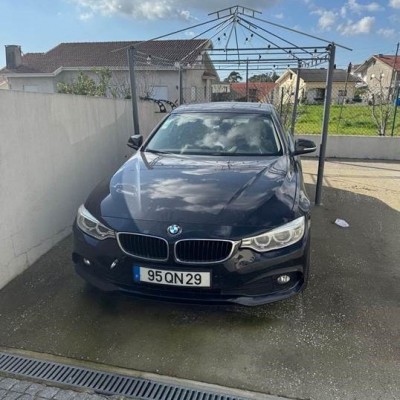 Viatura da marca BMW, modelo 420d, com a matrícula 95-QN-29