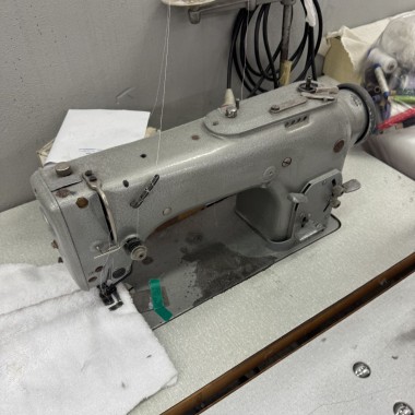 Máquinas da Indústria de Bordados |Vestiários |Compressor de uma cabeça de 200L |Sistema de Despoluição- Freguesia de POLVOREIRA, Concelho de GUIMARÃES  