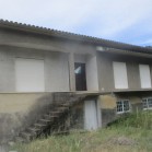 Moradia Unifamiliar ( AC 160m²; Logradouro 500m² ; Quintal 2.590m²) - Freguesia de VILA NOVA DE MONFARROS, Concelho de ANADIA