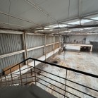 Armazém ( 661m2) - Freguesia de REBORDOSA, concelho de PAREDES 