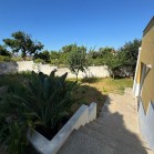Moradia de r/c e 1º andar com terraço e logradouro - Freguesia de AVANCA, concelho de ESTARREJA 