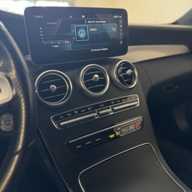 Viatura da marca Mercedes- Benz com a matricula 74-XN-54