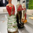 Conjunto de 3 garrafas de moscatel ( 2 figuras de toureiro e 1 de sevilhanas) 