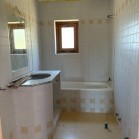 Herdade de Almada : Moradia Unifamiliar, com anexo e logradouro com piscina | Terreno rústico c/ moradia edificada ( construção não legalizada) - FOROS DE CHARNECA - BENAVENTE 