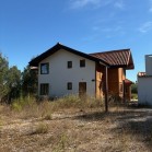 Herdade de Almada : Moradia Unifamiliar, com anexo e logradouro com piscina | Terreno rústico c/ moradia edificada ( construção não legalizada) - FOROS DE CHARNECA - BENAVENTE 