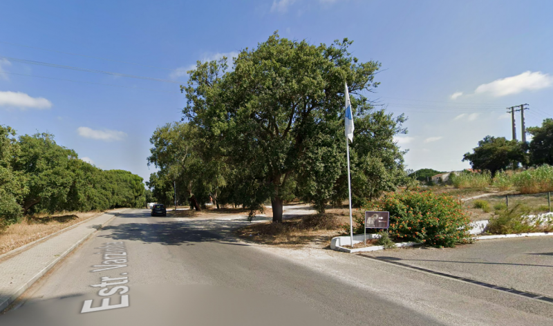 28 Lotes de terreno ( afetos a comércio e/ou armazém) - Quinta da Varzinha - Freguesia de São Sebastião, Concelho de Setúbal 