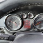 Viatura da marca Opel, modelo Safira com a matrícula 14-PB-49 ( ano de 2014) 