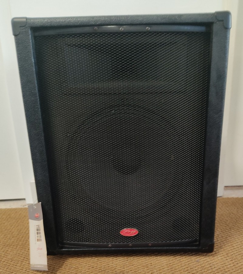 Conjunto de amplificador e 2 colunas altifalantes Laney • Ibañez e Stagg 