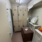 Equipamentos de Oftalmologia | Mobiliário de Escritório | Lote de Óculos de sol e de armação ( diversas marcas e modelos) -  LISBOA 