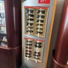 Equipamentos de Oftalmologia | Mobiliário de Escritório | Lote de Óculos de sol e de armação ( diversas marcas e modelos) -  LISBOA 