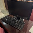 Equipamentos de Oftalmologia | Mobiliário de Escritório | Lote de Óculos de sol e de armação ( diversas marcas e modelos) -  LISBOA 