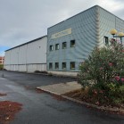 Direito de Superfície - Edifício Industrial ( AT 23.359m2 | Área de Implantação e Construção 2.711m2) | Equipamentos da Indústria de Pneus & Mobiliário de Escritório - Parque Industrial de SINES, Montefeio  