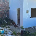 Casa Térrea e Logradouro ( Área Total de 150m2 | Área de Implantação 91m2 | Área Bruta Privativa de 71m2 - Freguesia de CALVARIA DE CIMA, Concelho de PORTO DE MÓS 