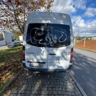 Viatura da marca MERCEDES-BENZ, com a matrícula 62-CL-98