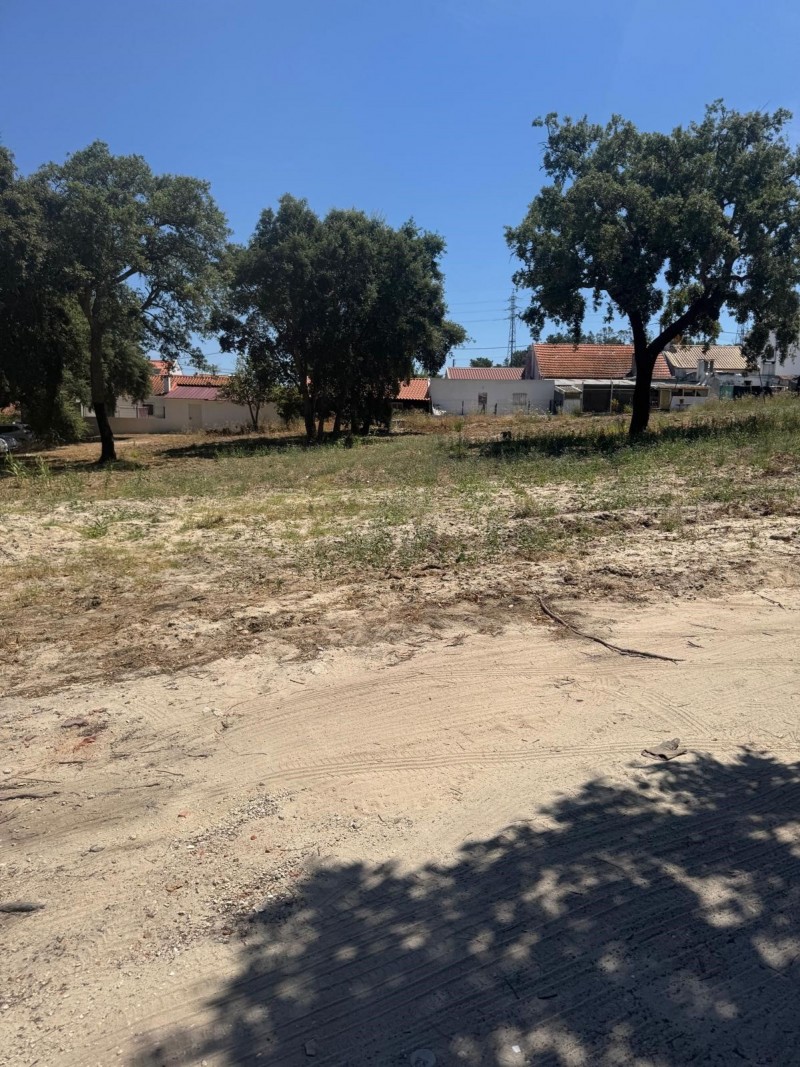 28 Lotes de terreno - Quinta da Varzinha - Freguesia de São Sebastião, Concelho de Setúbal 