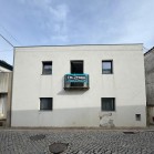 Moradia de 2 Pisos - T4 ( AT 188m2; Área de Implantação 131m2; Área Bruta de Construção 242,45m2 e Área Bruta Privativa de 116,40m2) Freguesia de IDÃES, Concelho de FELGUEIRAS 