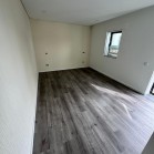 Moradia de 2 Pisos - T4 ( AT 188m2; Área de Implantação 131m2; Área Bruta de Construção 242,45m2 e Área Bruta Privativa de 116,40m2) Freguesia de IDÃES, Concelho de FELGUEIRAS 