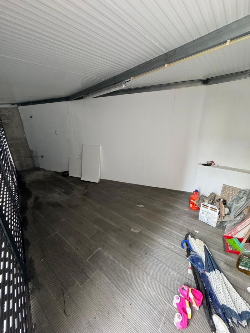 Moradia de 2 Pisos - T4 ( AT 188m2; Área de Implantação 131m2; Área Bruta de Construção 242,45m2 e Área Bruta Privativa de 116,40m2) Freguesia de IDÃES, Concelho de FELGUEIRAS 