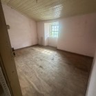 Prédio de 2 Pisos ( Área Total, de Implantação e Bruta Privativa de 139,12m2; Área Bruta de Construção 278,24m2) Freguesia e Concelho de BRAGANÇA 